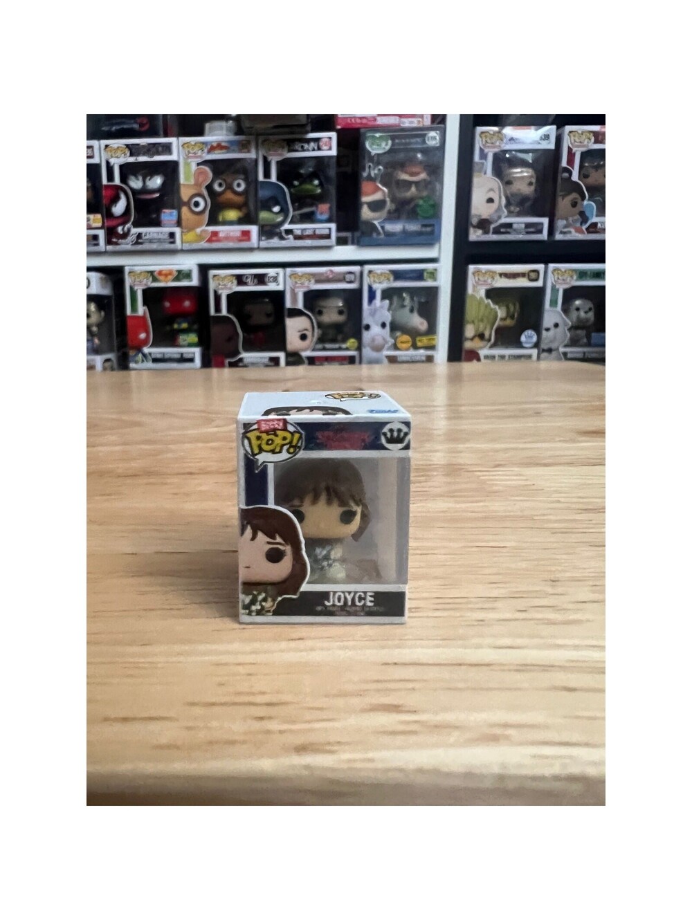 BITTY Joyce Byers Stranger Things 1-Inch Funko Pop #436 Television TV Winona